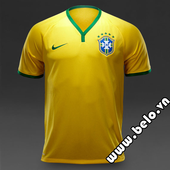 Nike đã tài trợ cho Brazil từ năm 1996