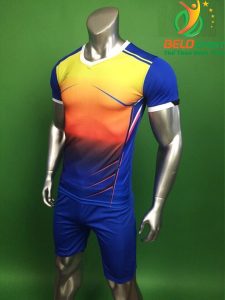 Áo bóng đá không logo Belo D-028 màu xanh dương pha vàng