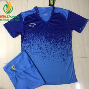 Áo bóng đá không lô gô K-021 2019 giá rẻ màu xanh đậm pha xanh ngọc