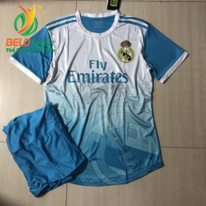Áo bóng đá Real Mandrid 2019-2020 màu trắng pha xanh