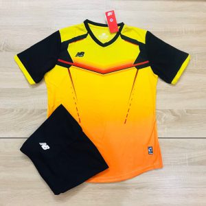 Áo bóng đá không logo NB v2 màu vàng cam độc quyền Belo Sport
