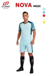 Áo bóng đá CP Nova màu xanh nhạt năm 2020