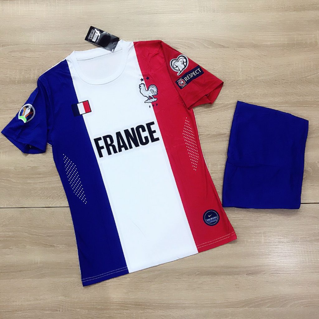 Áo bóng đá đội tuyển Pháp phối màu đỏ trắng xanh mới nhất 2020