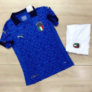 Áo bóng đá đội tuyển Italiia màu xanh dương mới nhất 2020