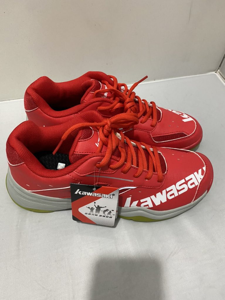 Giày cầu lông bóng chuyền kawasaki màu đỏ mẫu mới năm 2022